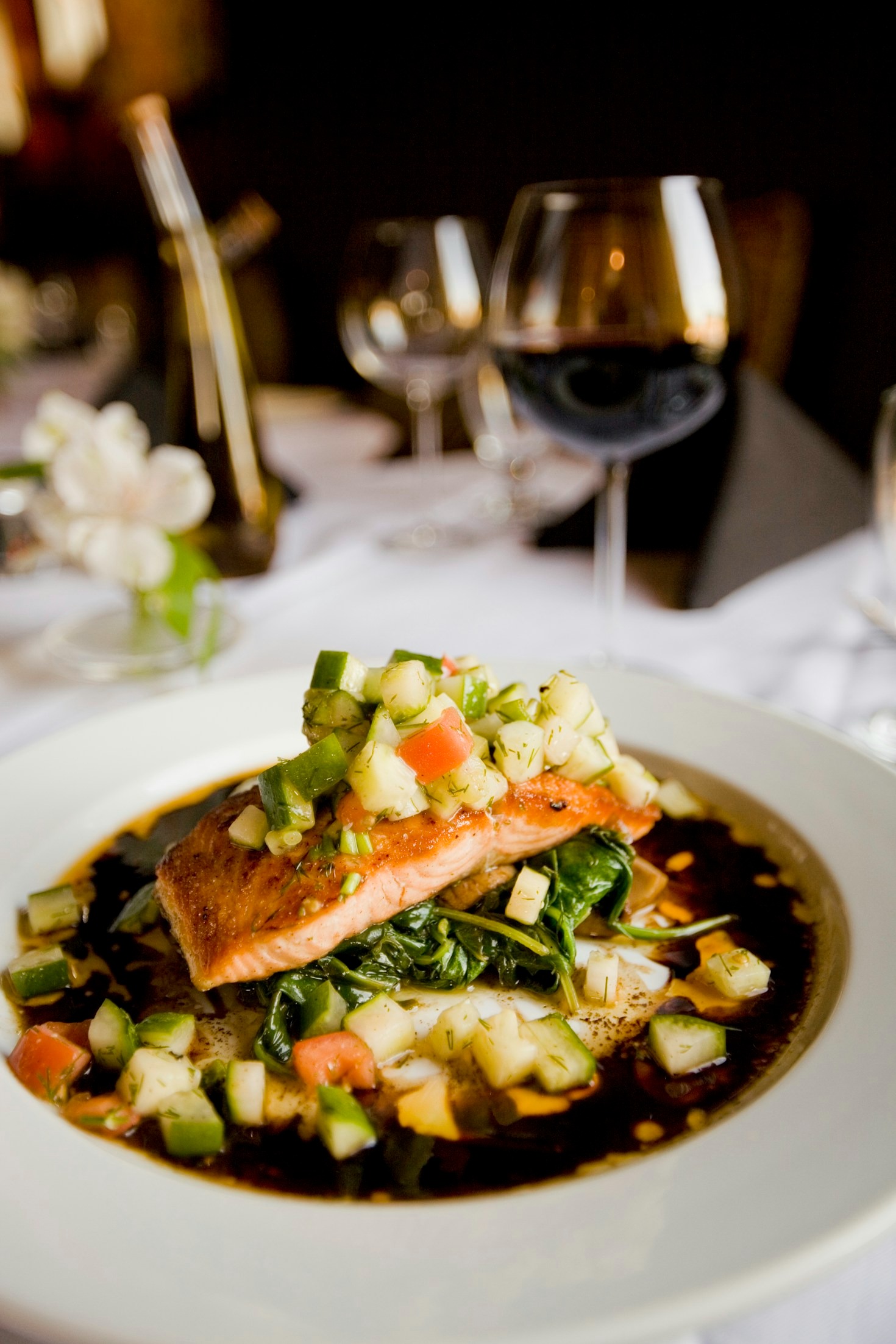 How Smart Cafés Are Changing Workplace Dining